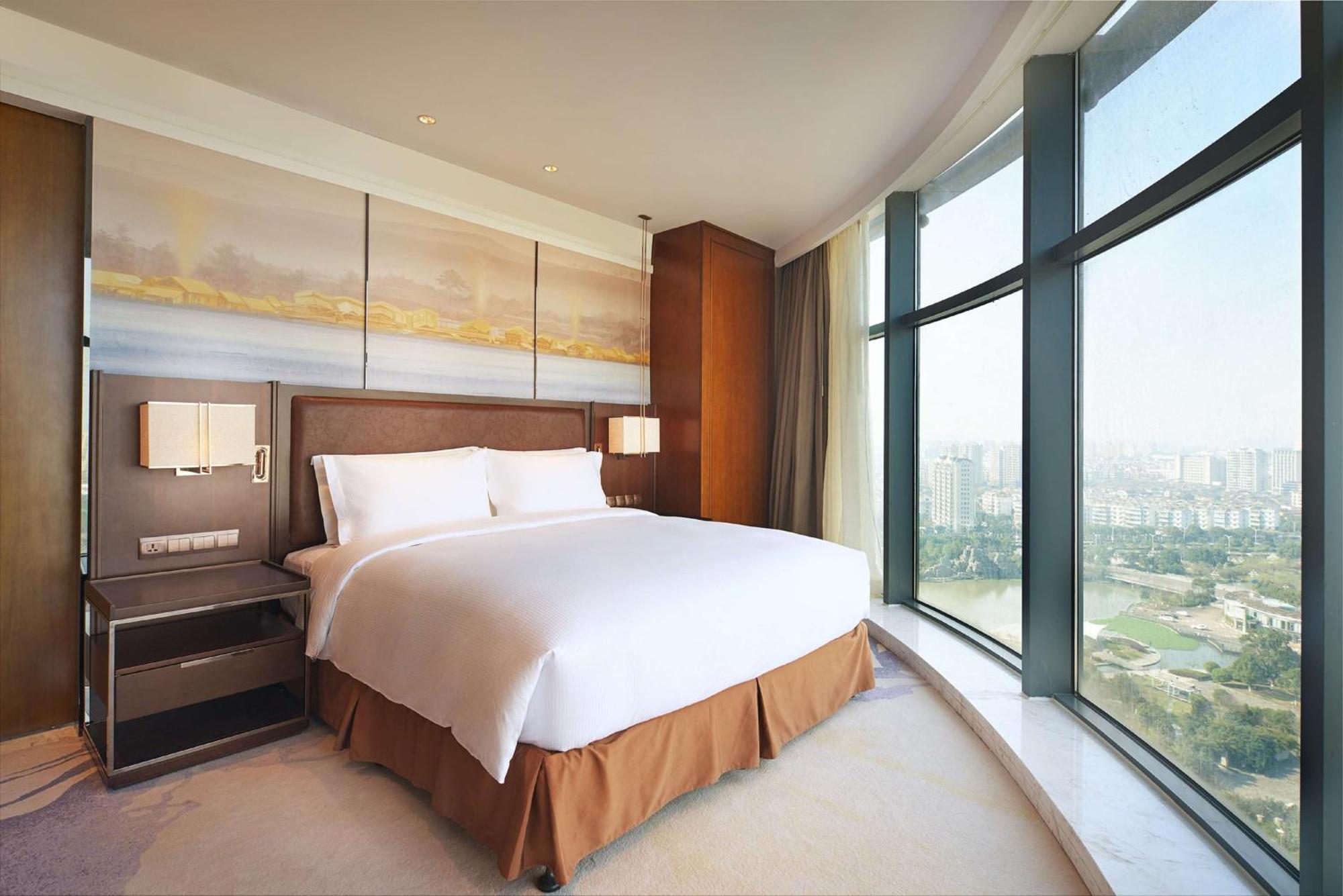 Doubletree By Hilton Ningbo Beilun Hotel Exterior foto